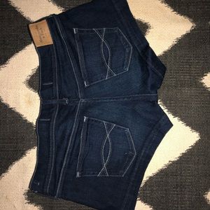 A&F Jean shorts LIKE NEW